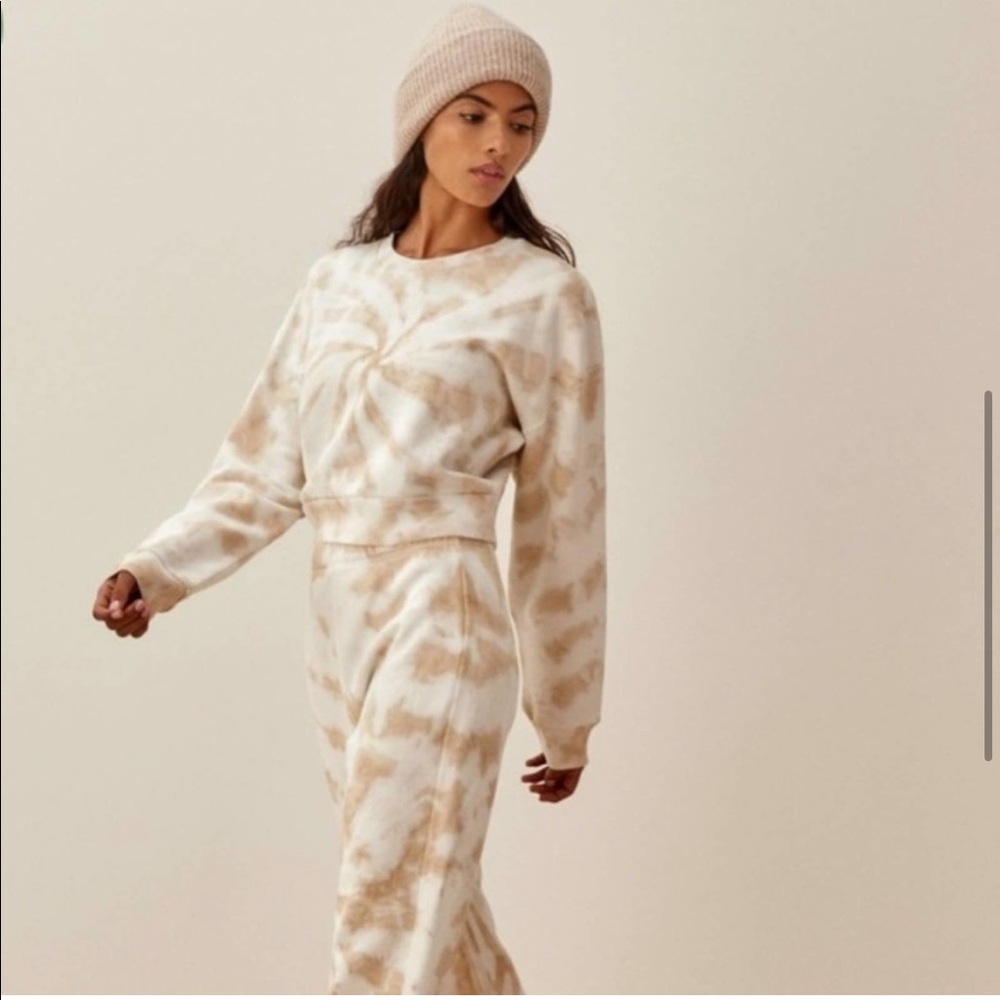 NWOT Reformation Hunter Swirl Tie Dye Crewneck Pullover Sweatshirt - Picture 2 of 9